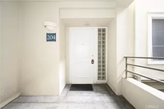 Photo #1: OC24056820 Listing