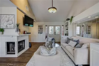 Photo #3: OC24057570 Listing 