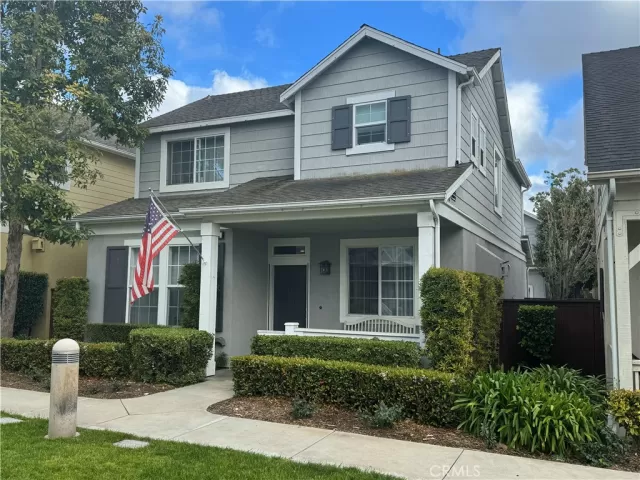 MLS: OC24058363 Condo For Sale