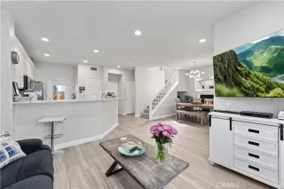 Photo #5: OC24058363 Listing 