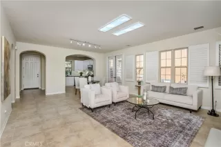 Photo #2: OC24058519 Listing 