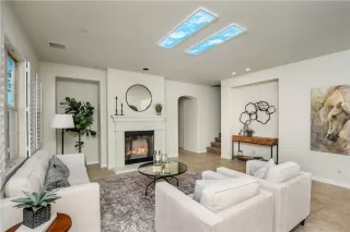 Photo #4: OC24058519 Listing 