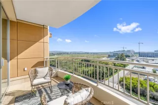 Photo #2: OC24058620 Listing