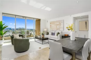 Photo #4: OC24058620 Listing