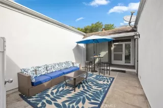 Photo #2: OC24059208 Listing 