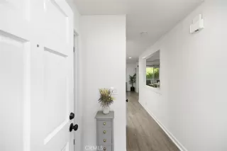 Photo #4: OC24059208 Listing 