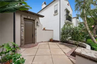 Photo #1: OC24059429 Listing 