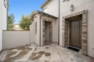 Photo #3: OC24059429 Listing 