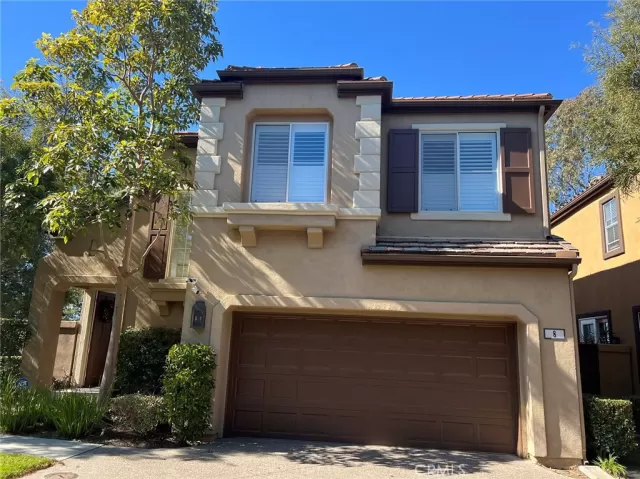 MLS: OC24059746 Condo For Sale