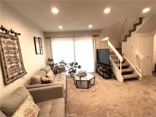 Photo #6: OC24059784 Listing