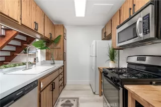 Photo #2: OC24059938 Listing 