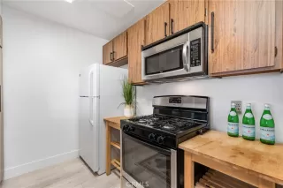 Photo #3: OC24059938 Listing 