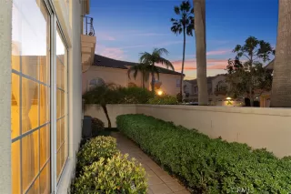 Photo #4: OC24060136 Listing 