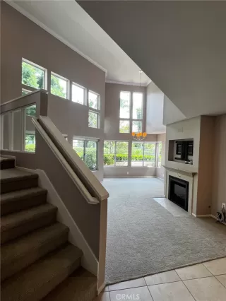 Photo #4: OC24060330 Listing 