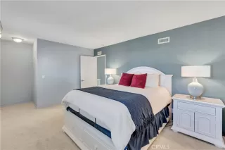 Photo #6: OC24060943 Listing 