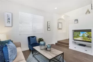 Photo #2: OC24061171 Listing 