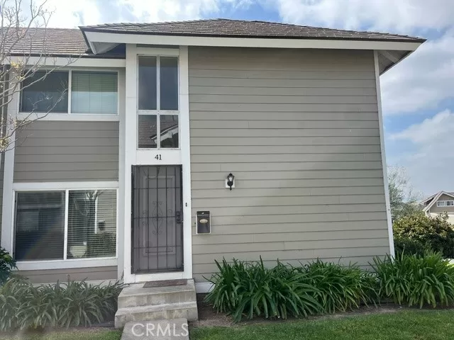 MLS: OC24061638 Condo For Sale