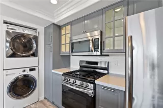 Photo #4: OC24061674 Listing 