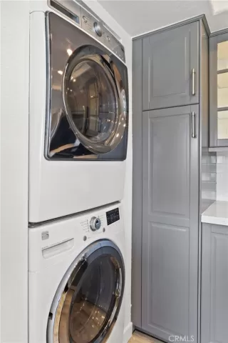 Photo #5: OC24061674 Listing 