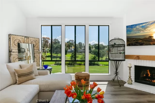 MLS: OC24062109 Condo For Sale