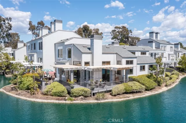 MLS: OC24062351 Condo For Sale