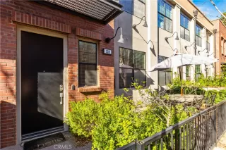 Photo #2: OC24062758 Listing