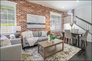 Photo #4: OC24062804 Listing 