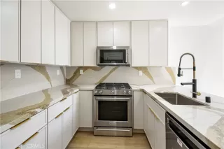 Photo #2: OC24062832 Listing 