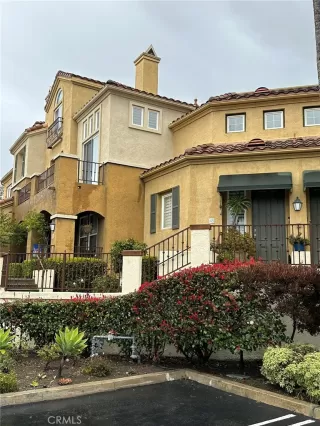 Photo #1: OC24063299 Listing 