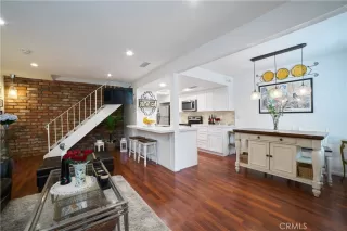 Photo #2: OC24063307 Listing