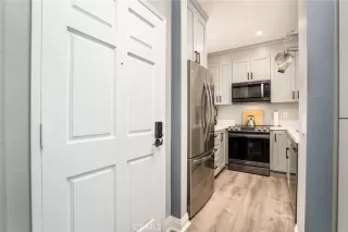 Photo #3: OC24063464 Listing 