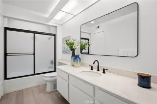 Photo #6: OC24063557 Listing 