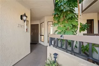 Photo #4: OC24063696 Listing 