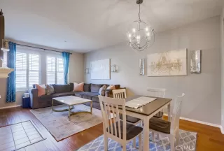 Photo #5: OC24063728 Listing 