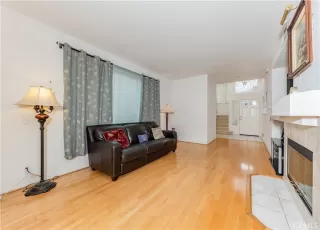 Photo #6: OC24063818 Listing 