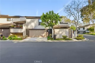 Photo #4: OC24063976 Listing 