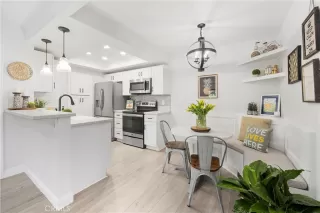 Photo #4: OC24064027 Listing 