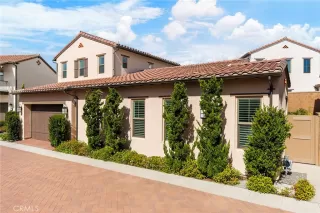 Photo #4: OC24064319 Listing 