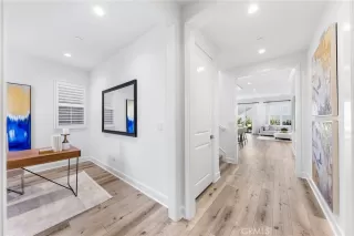 Photo #6: OC24064319 Listing 