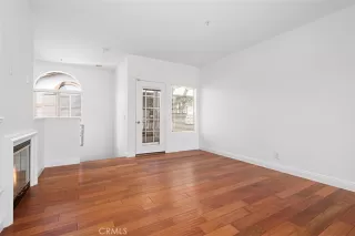 Photo #6: OC24064349 Listing 