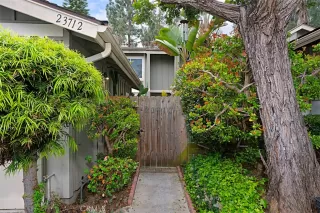 Photo #4: OC24064745 Listing 