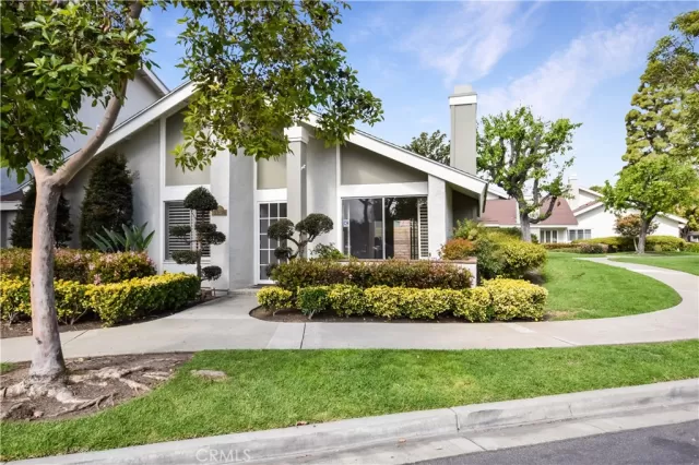 MLS: OC24064898 Condo For Sale