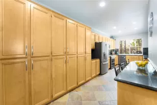 Photo #5: OC24065437 Listing 