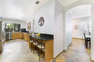 Photo #6: OC24065437 Listing 