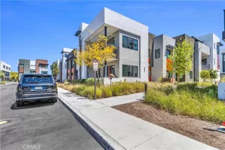 Photo #3: OC24065605 Listing 