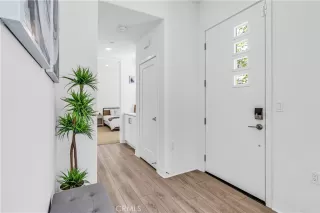 Photo #6: OC24065605 Listing 