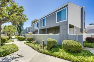 Photo #1: OC24065703 Listing 