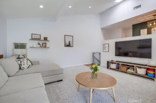 Photo #6: OC24065703 Listing 