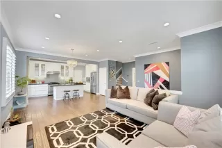 Photo #4: OC24065722 Listing 