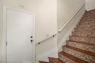 Photo #4: OC24065904 Listing